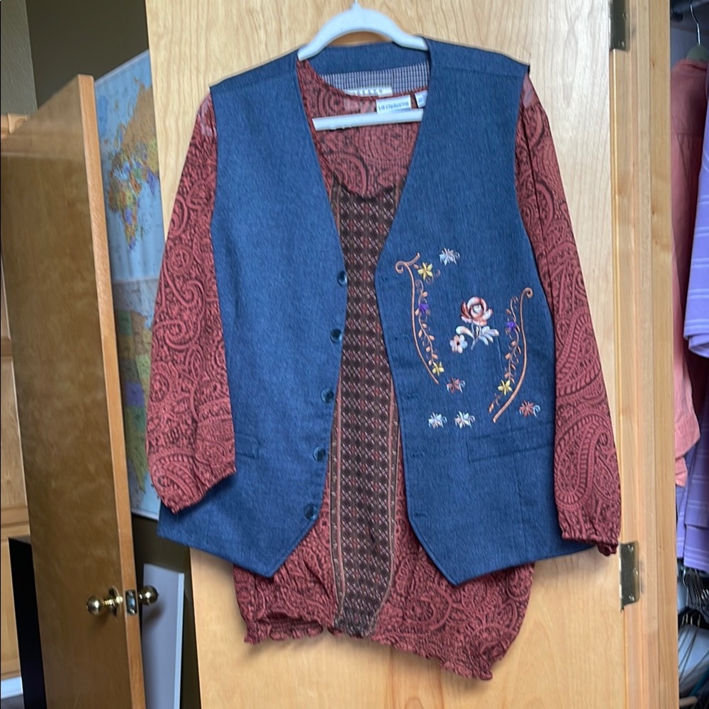 Liz Claiborne Blue and Red Vest with Floral Embroidery